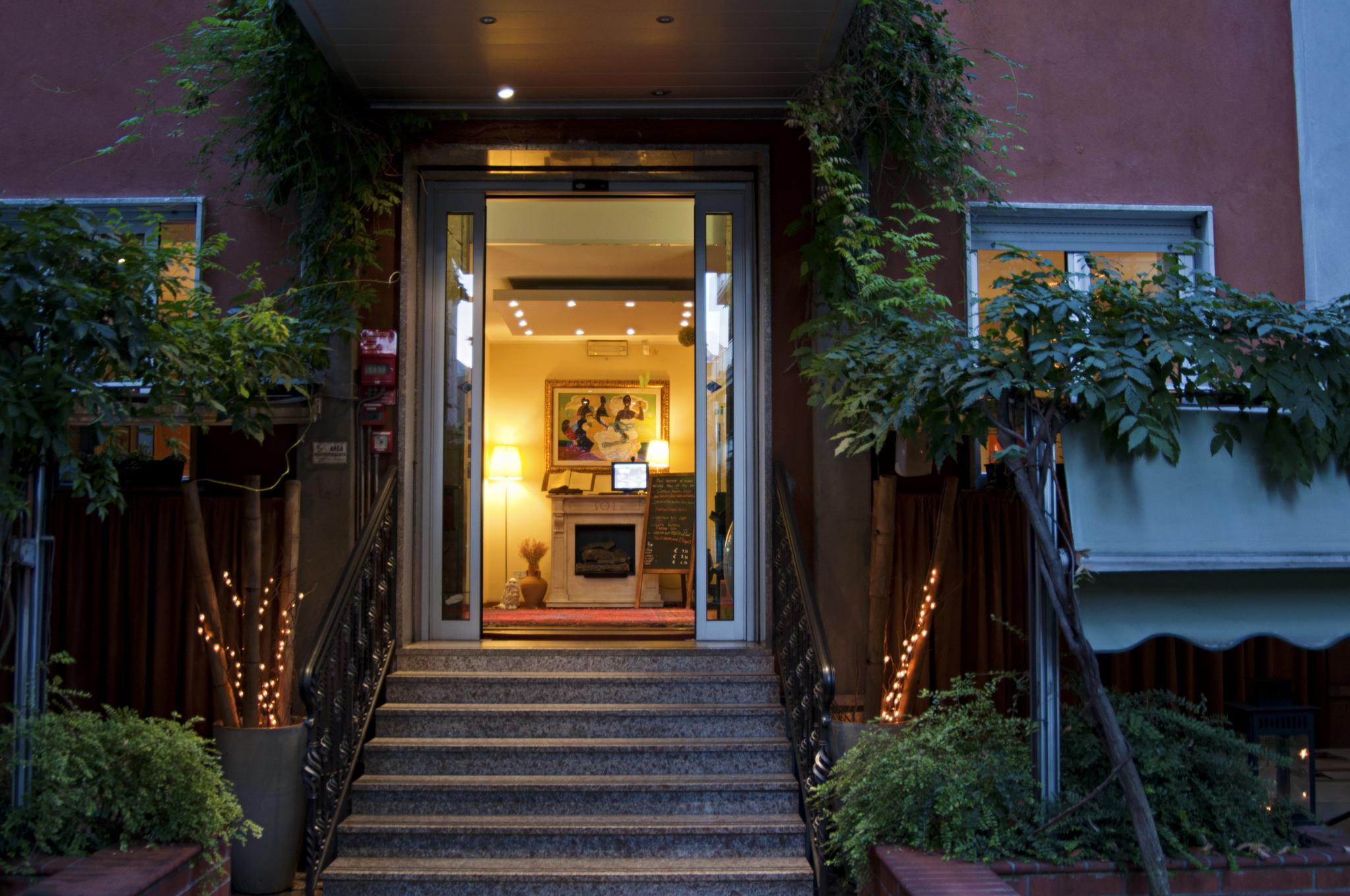 Eco Hotel Milano & Bioriso Restaurant Exterior photo